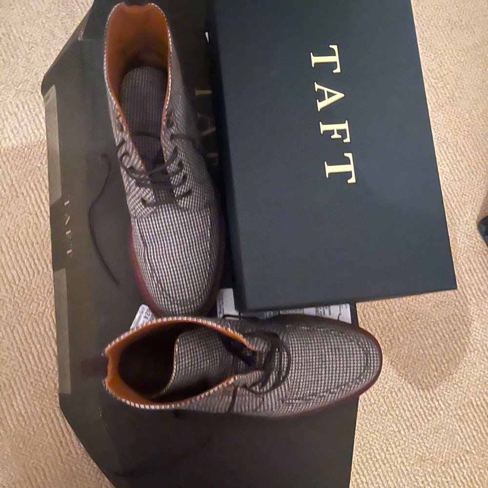 Gently worn Taft boots